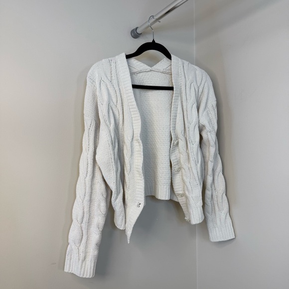 Lovetree Cream Cable Knit Button Front Cardigan Sweater Cottagecore Knit Style - Picture 2 of 6